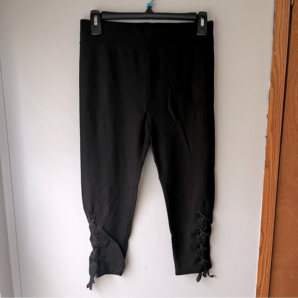 Black cotton capri pants size S